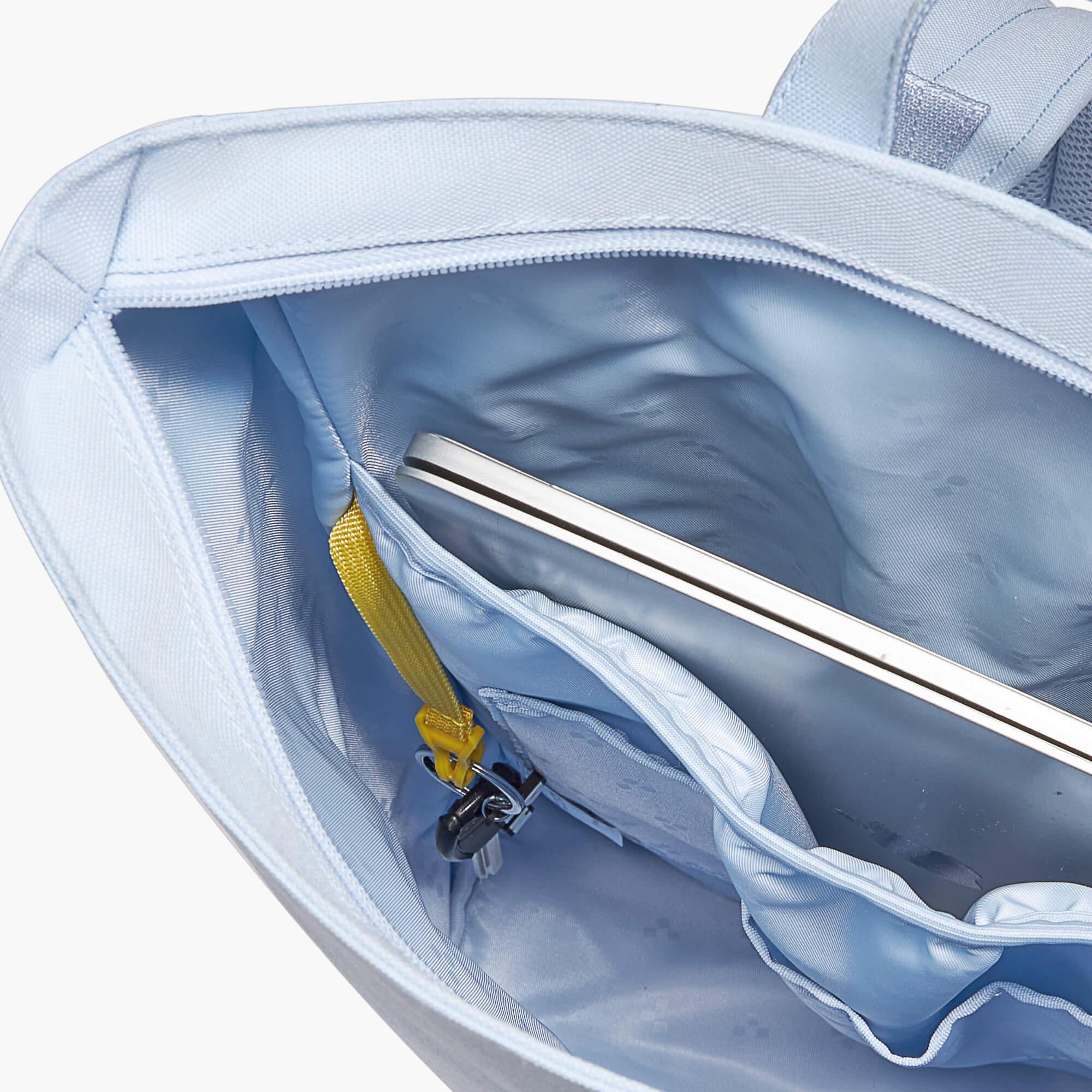 Line 背包| C-600 | 雲藍色