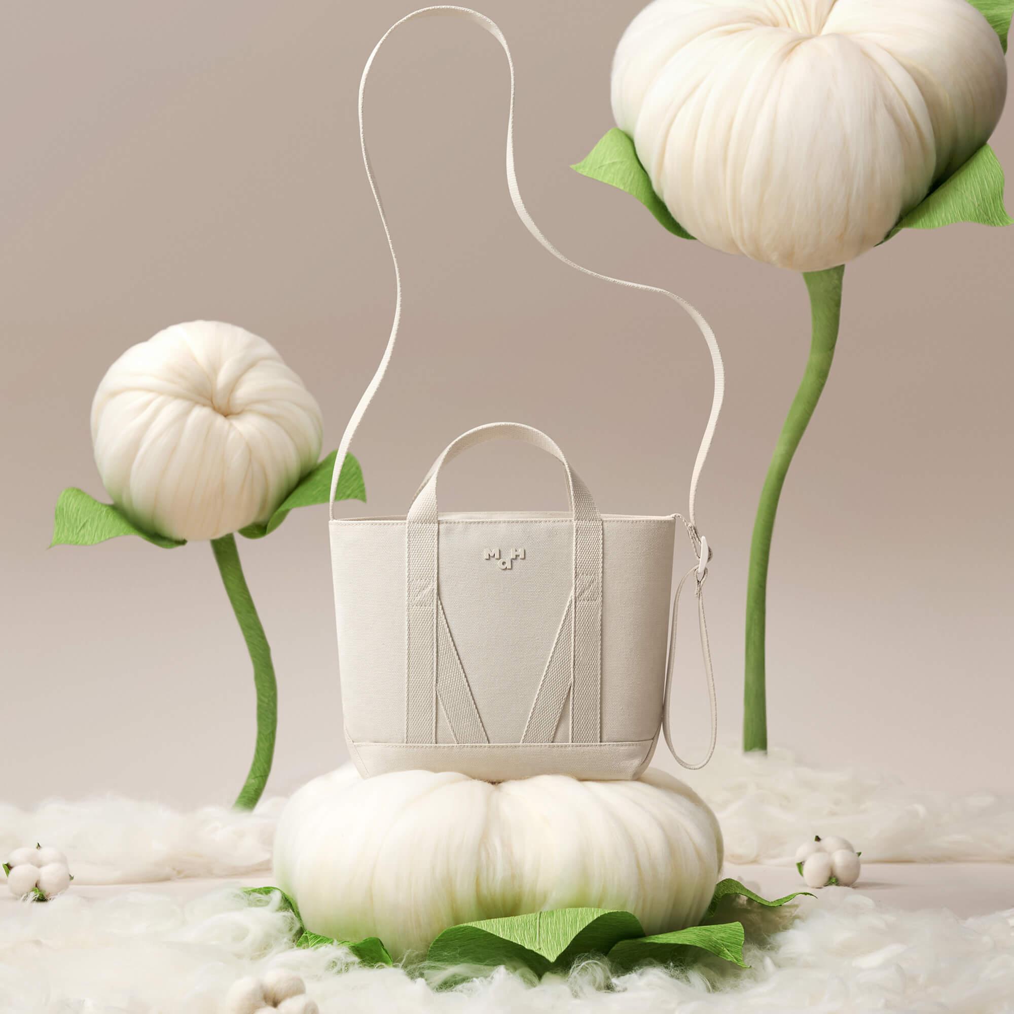 Cruz de Young Hull | Recycloth | Algodón reciclado