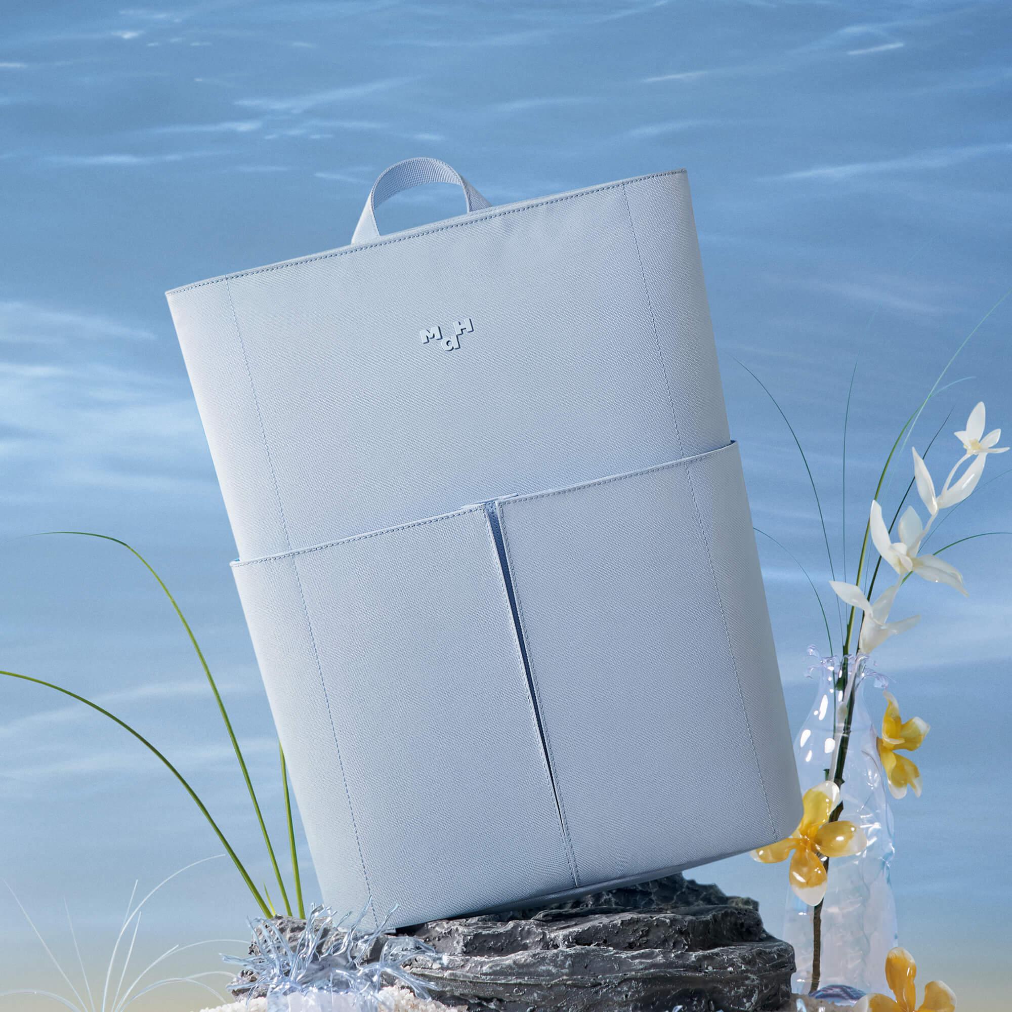 Line 背包| C-600 | 雲藍色