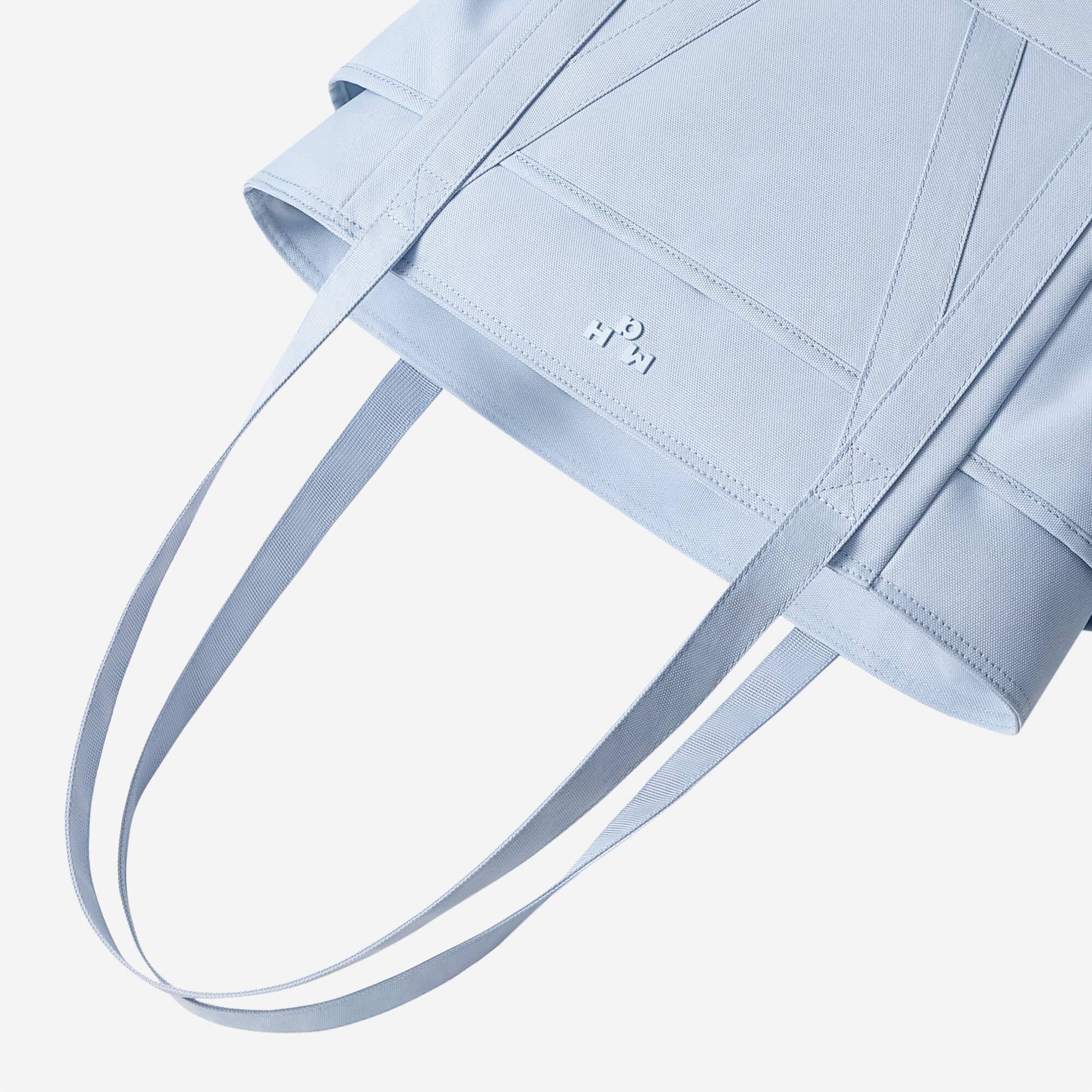 Young Tour Tote | Cloud Blue