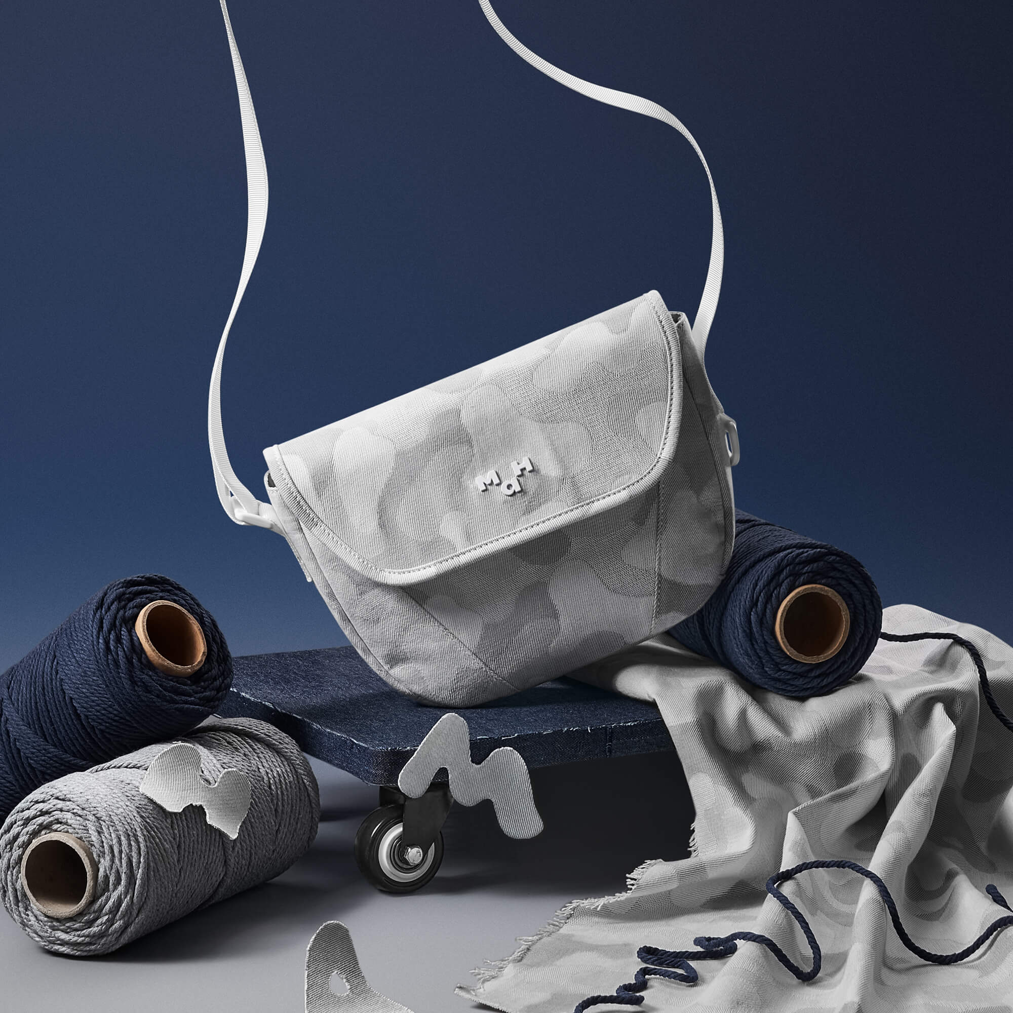 Young Cross Shuttle | Camouflage Denim Gray