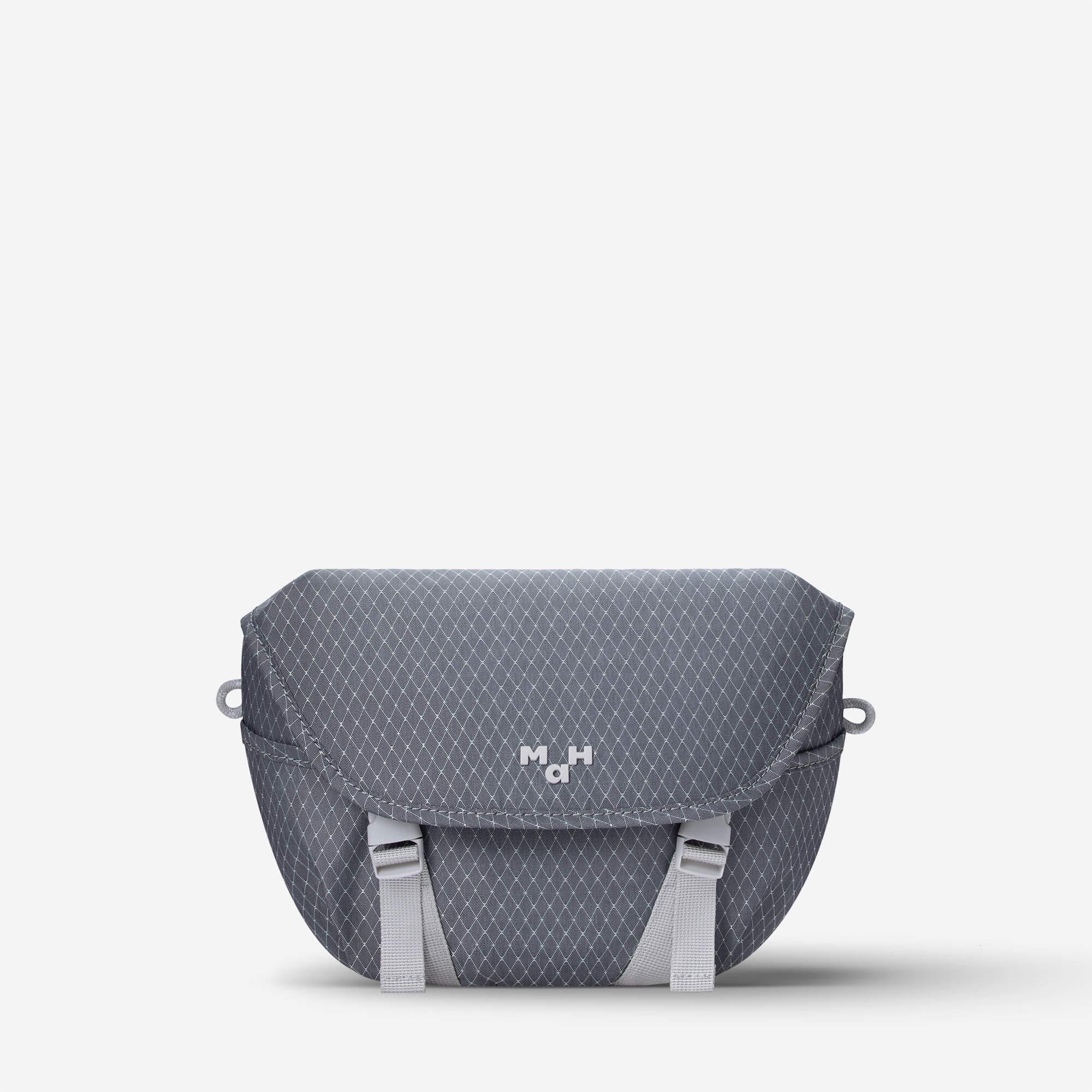 Crossbody Bag Fanny Pack For Men and Women