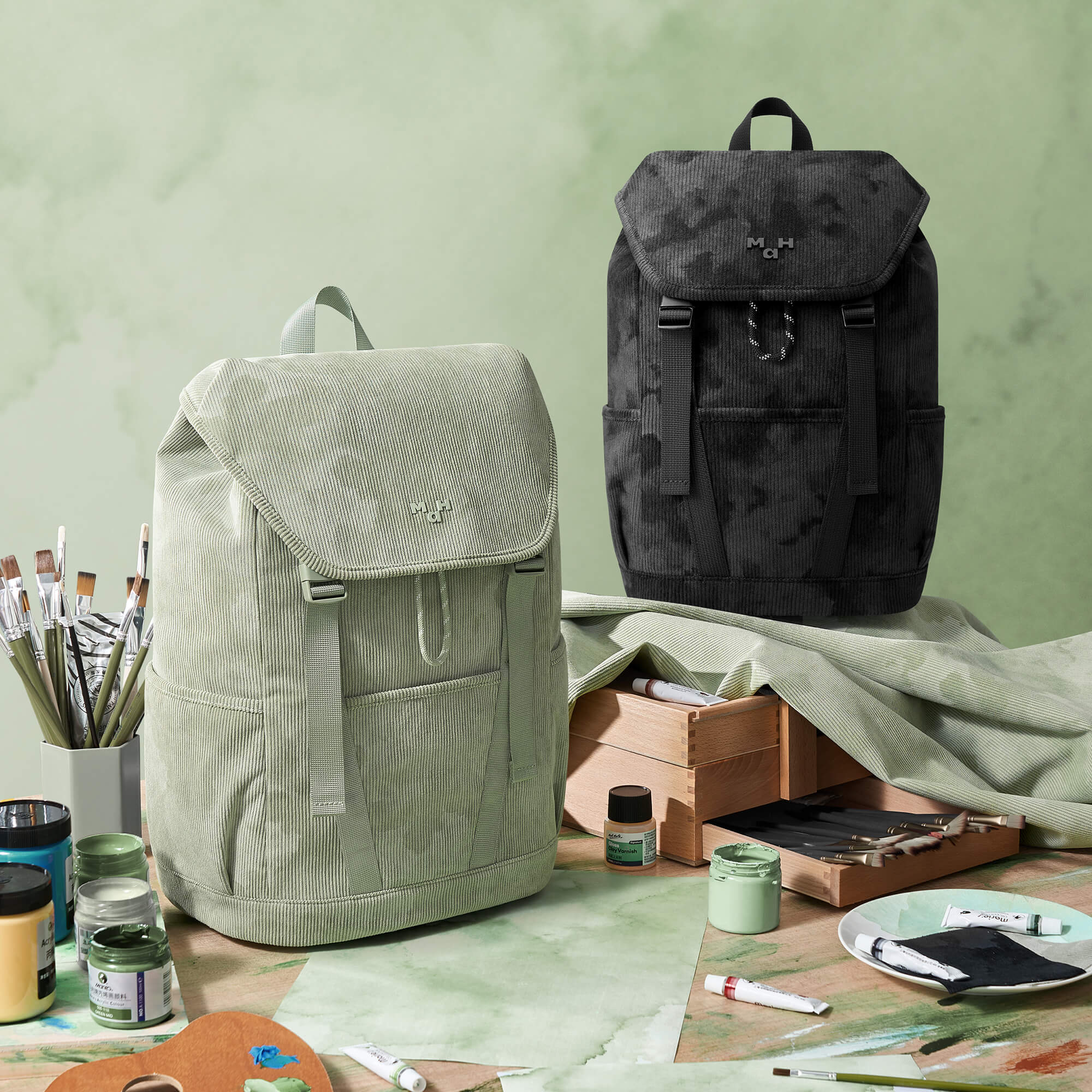 Young Tour Backpack | Corduroy | 18L