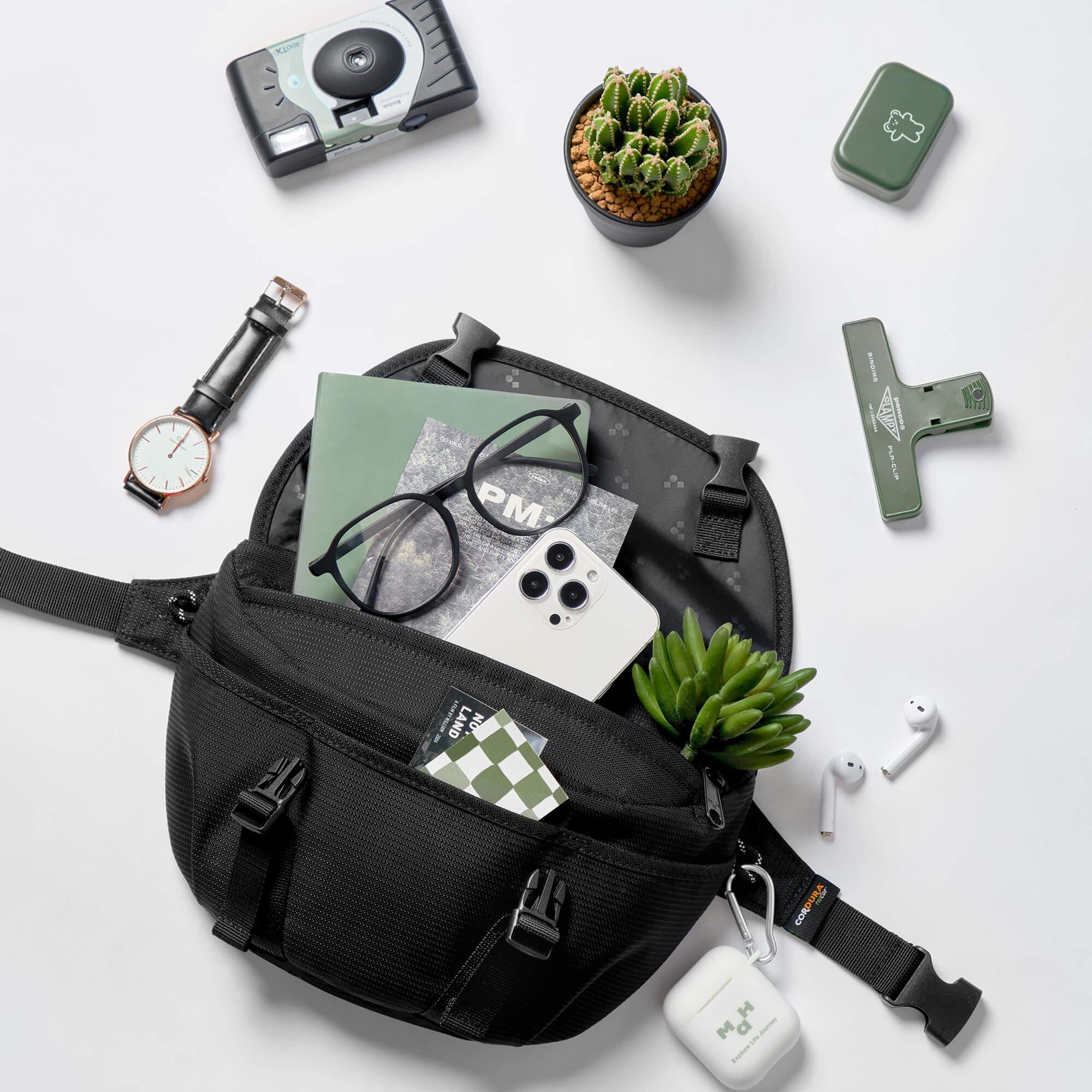 Black Fanny Pack Black For Men and Women