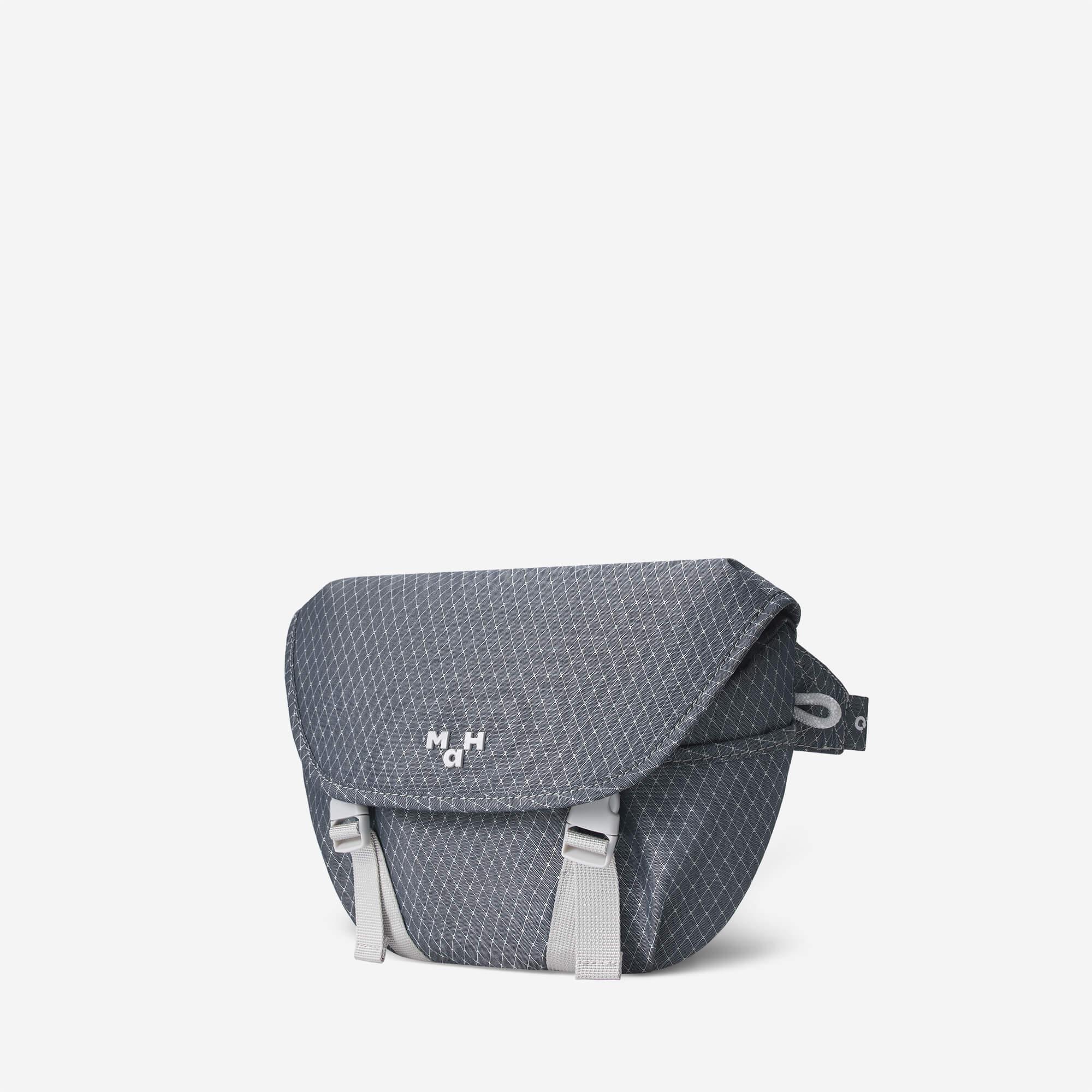 Crossbody Bag Fanny Pack For Men and Women