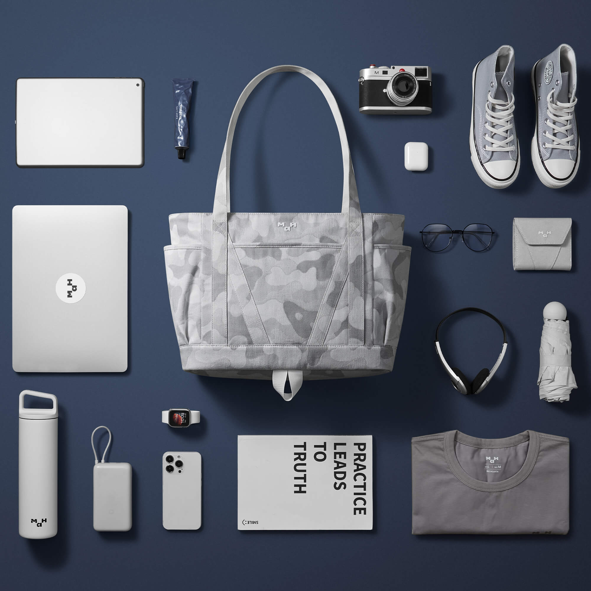 Young Tour Tote | Camouflage Denim Gray