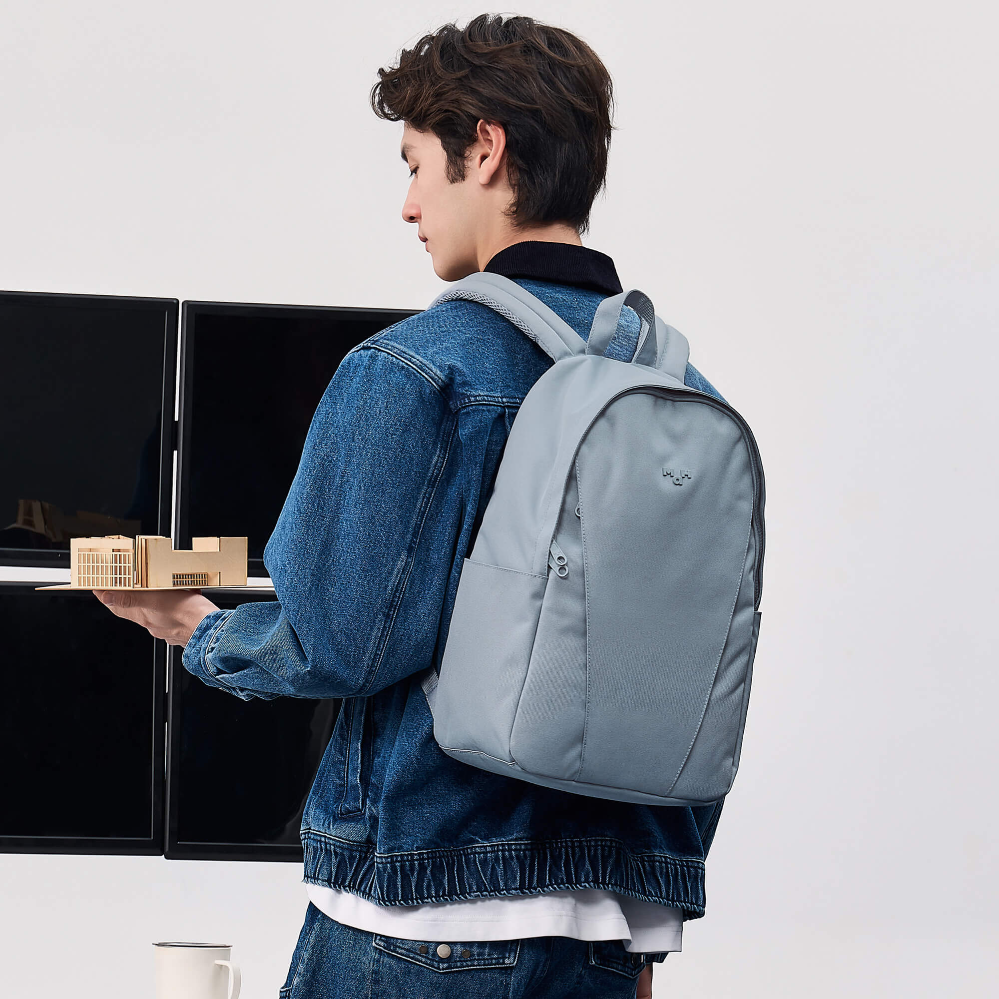 Axis Backpack | Quarry