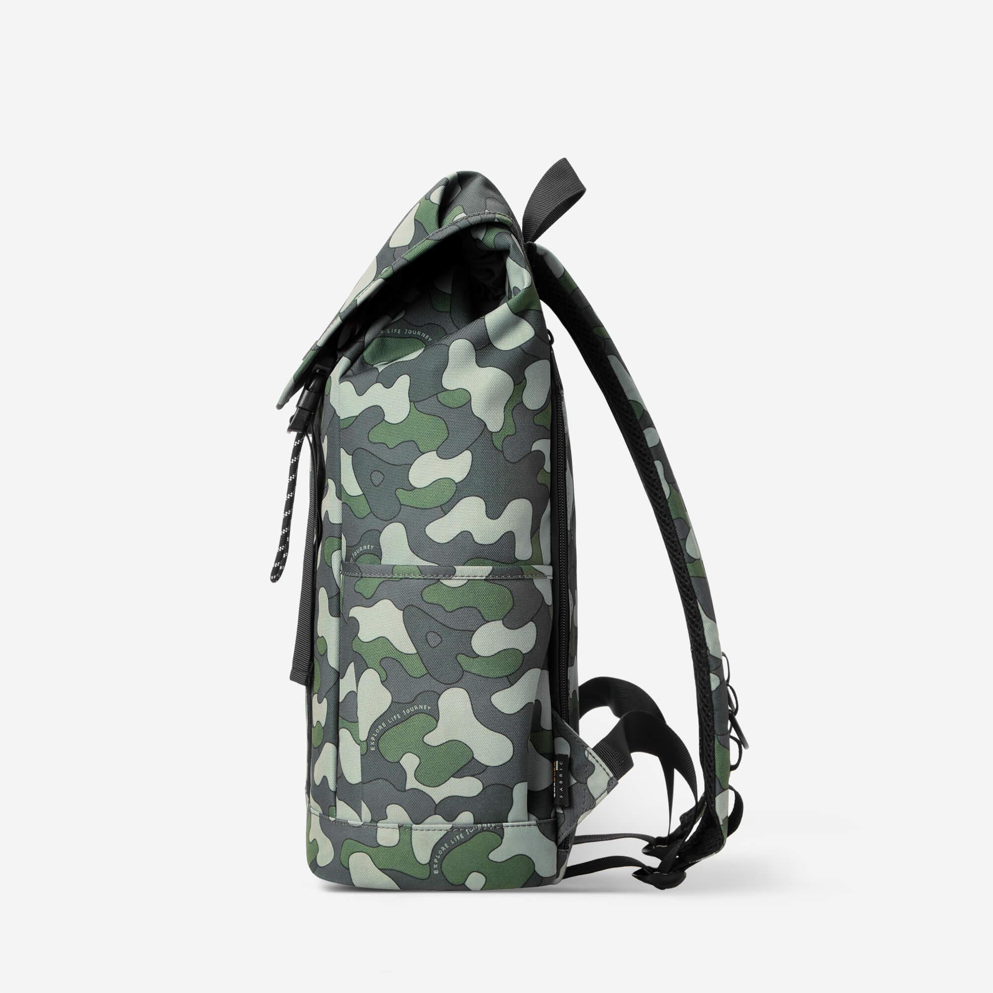 Young Tour Backpack | Camouflage | 18L