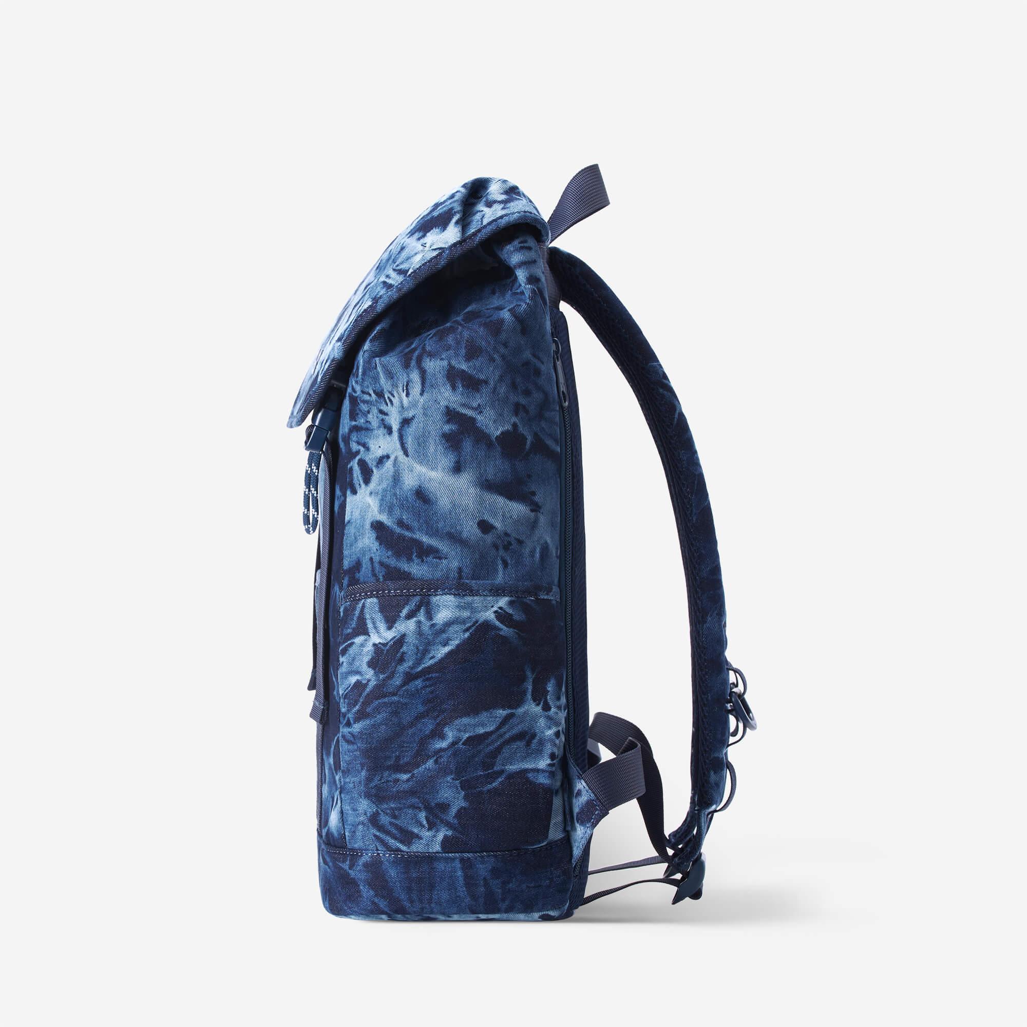 Young Tour Backpack| Recycloth | Ocean Blue | 18L