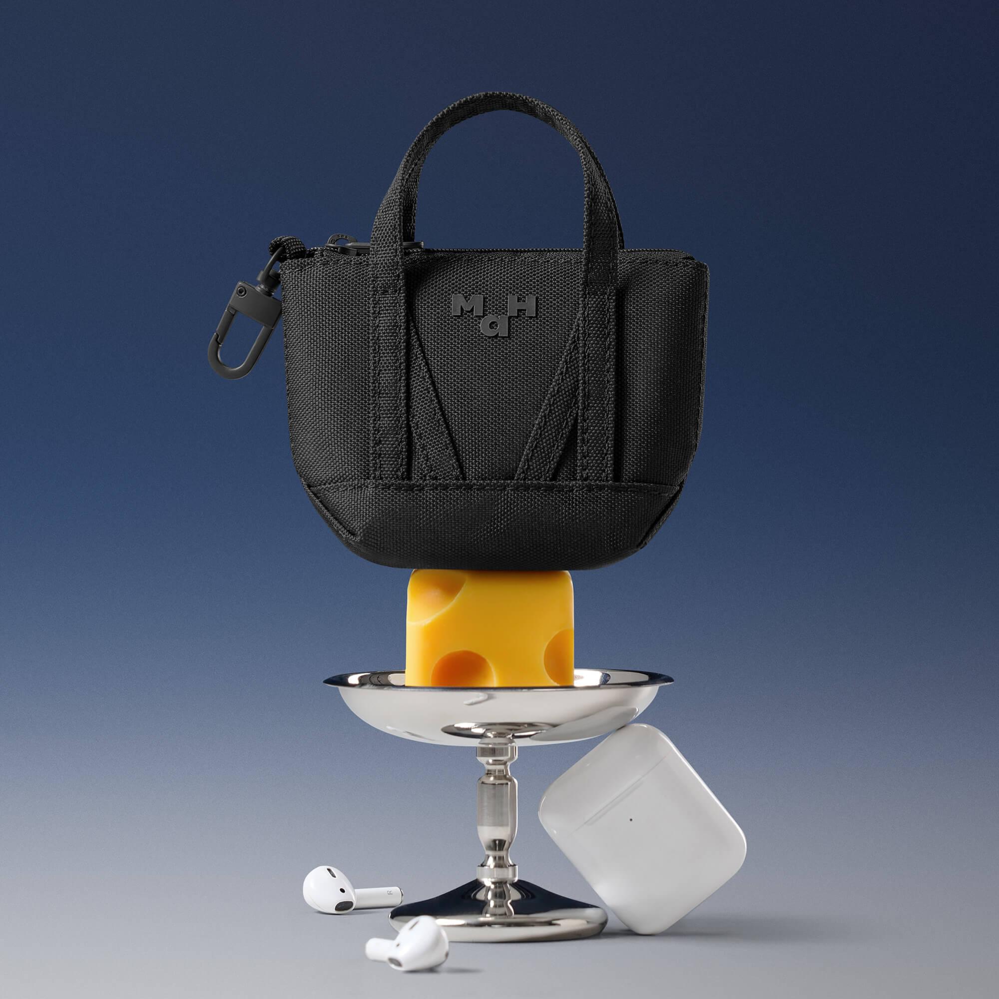 Hull Bag Charm