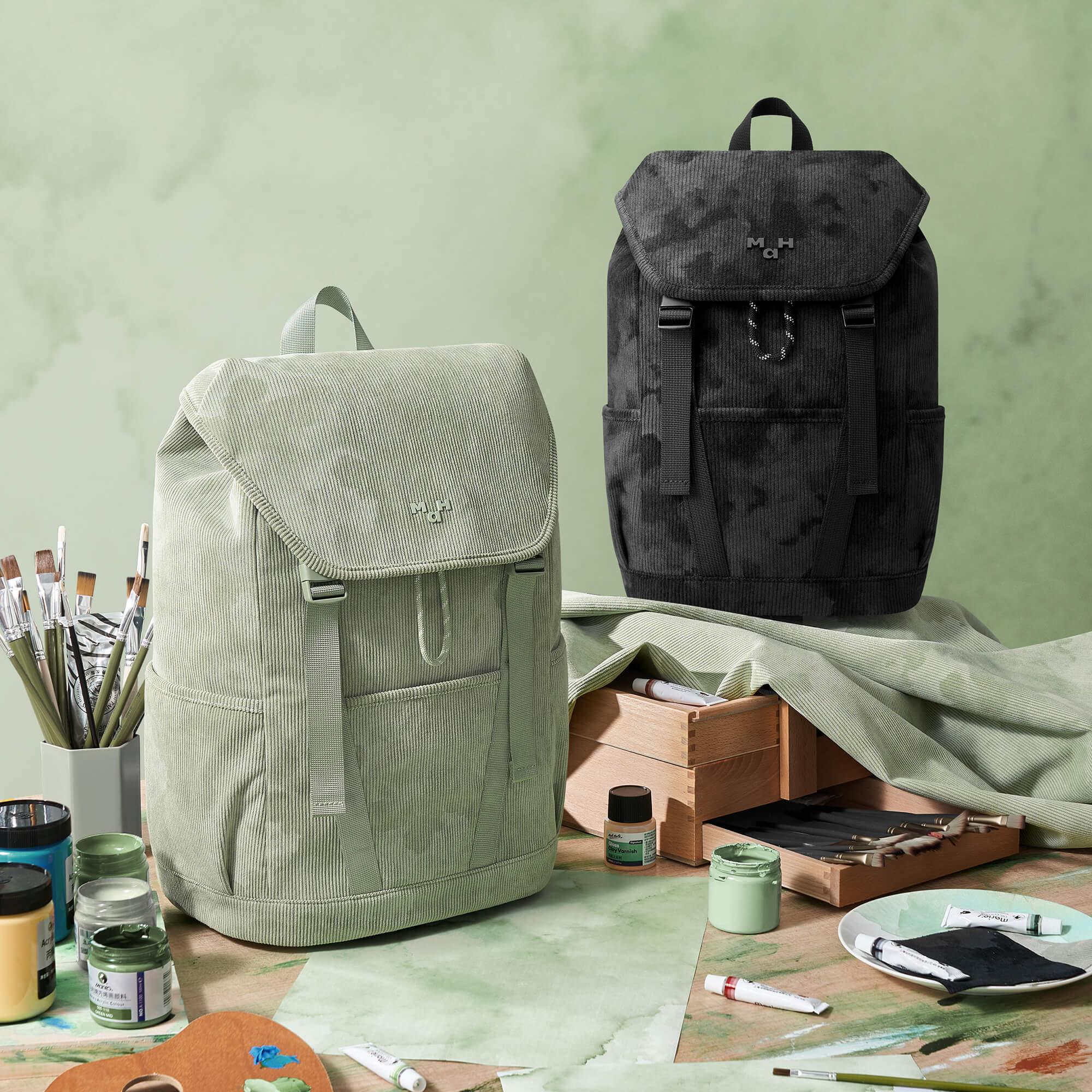 Young Tour Backpack | Corduroy | 18L